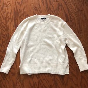 Womens or mens large Kut from the Kloth cream colored sweater